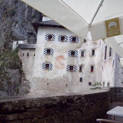 Predjama castle